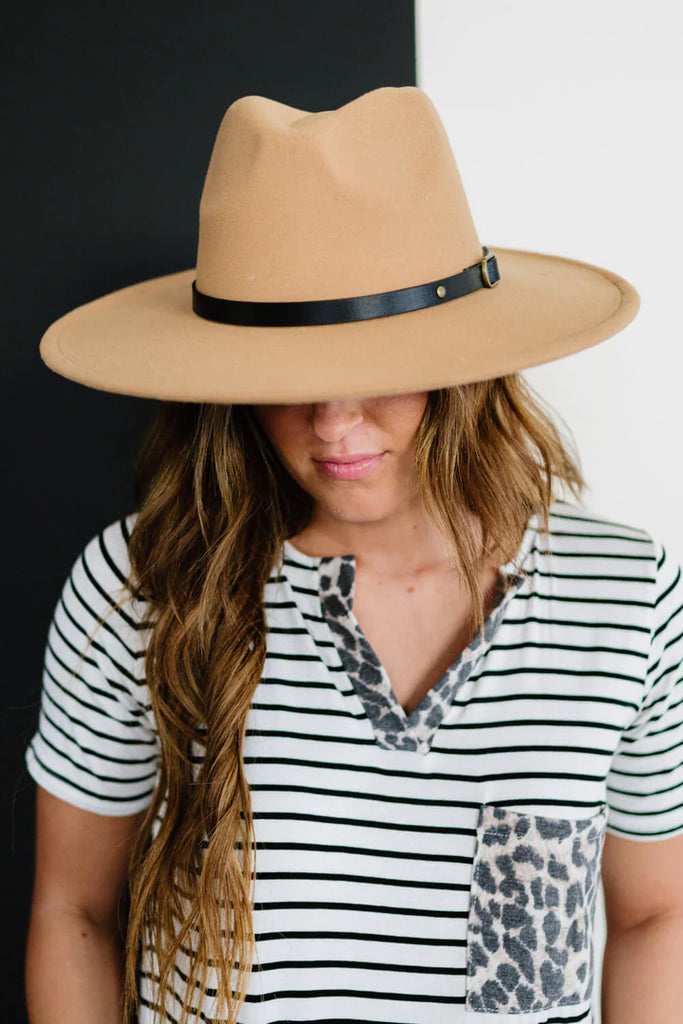 Accessories & Athletic Leisure